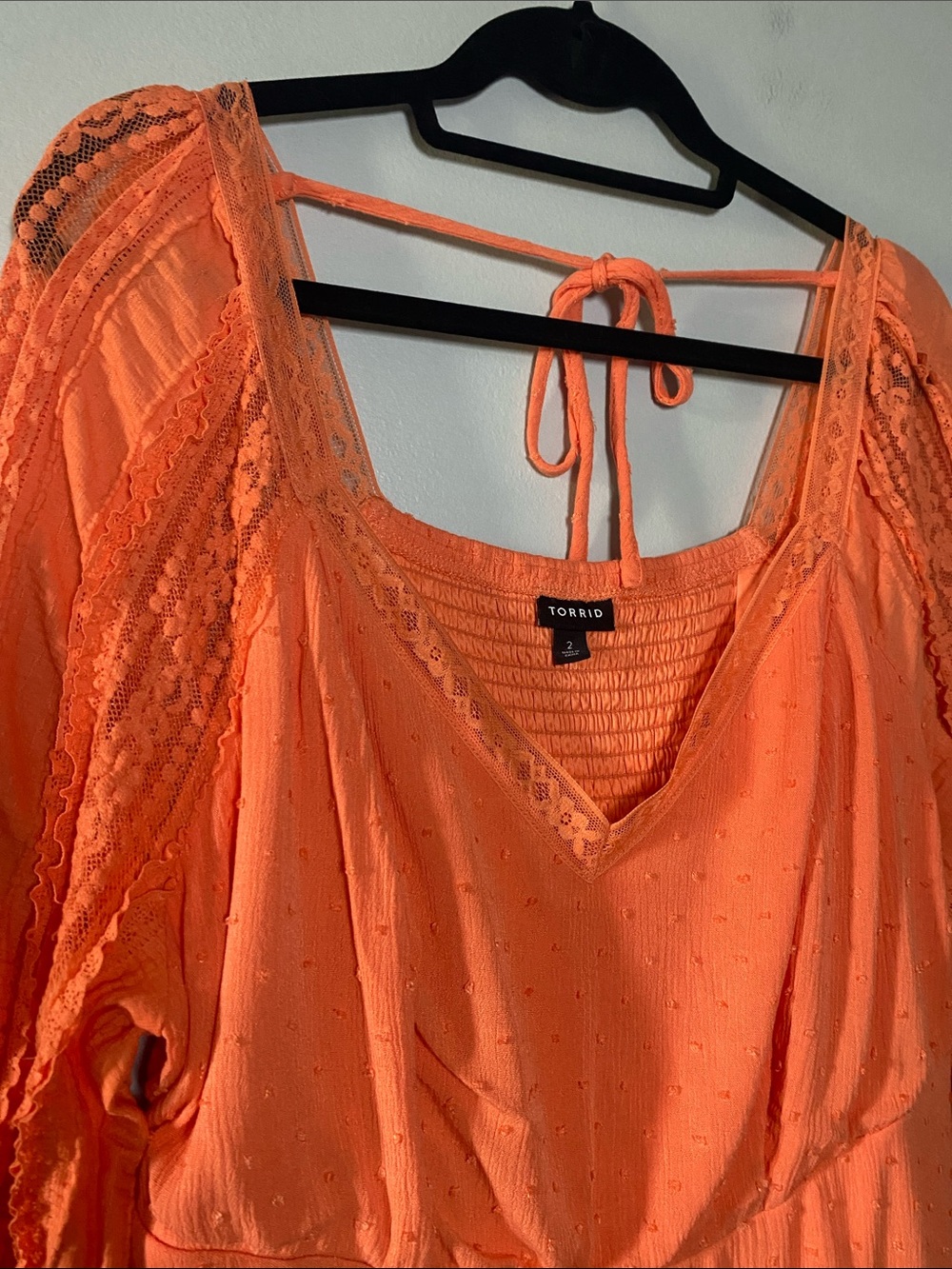 Torrid Peplum Gauze Clip Dot Smocked Tie-Back Top Women’s 2 2X Coral Blouse - Picture 7 of 16